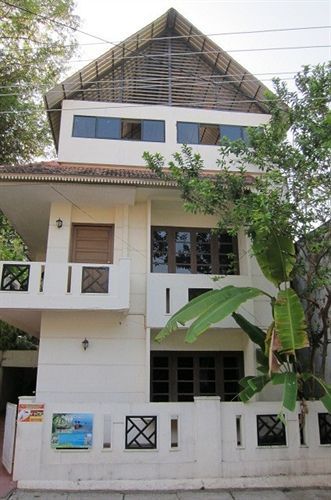 Oyo Home 63551 Pleasant Stay Near Fort Kochi Beach Luaran gambar